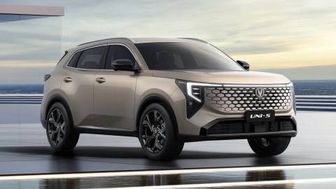 В Кирове в продаже появился новый CHANGAN UNI-S 4х4