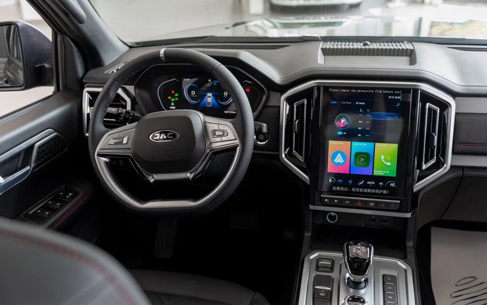 Автосалон JAC в Кирове