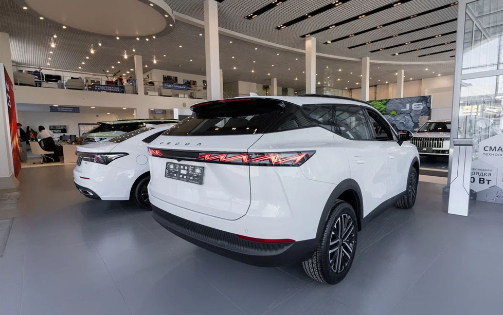 Автосалон OMODA в Кирове