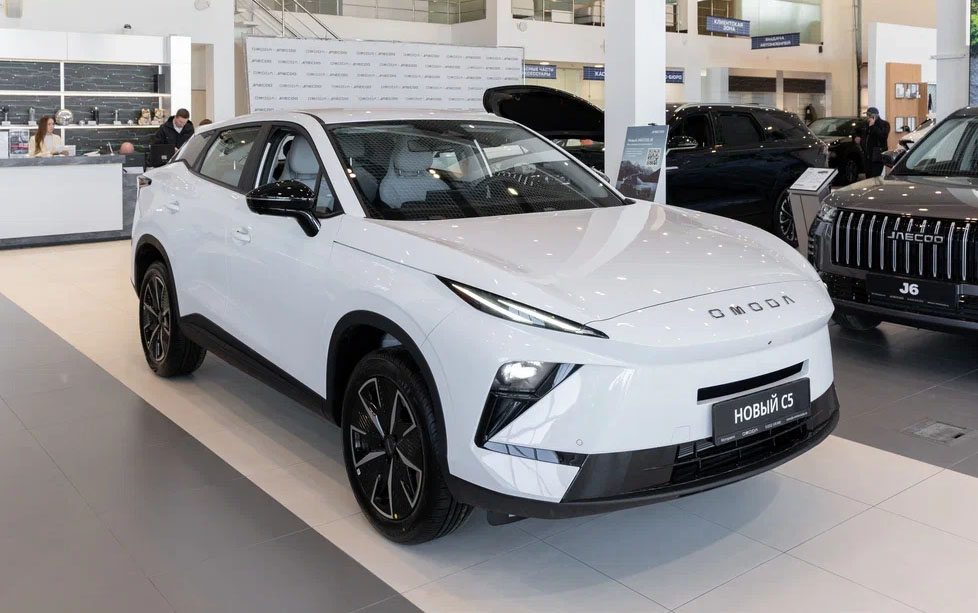 Автосалон OMODA в Кирове