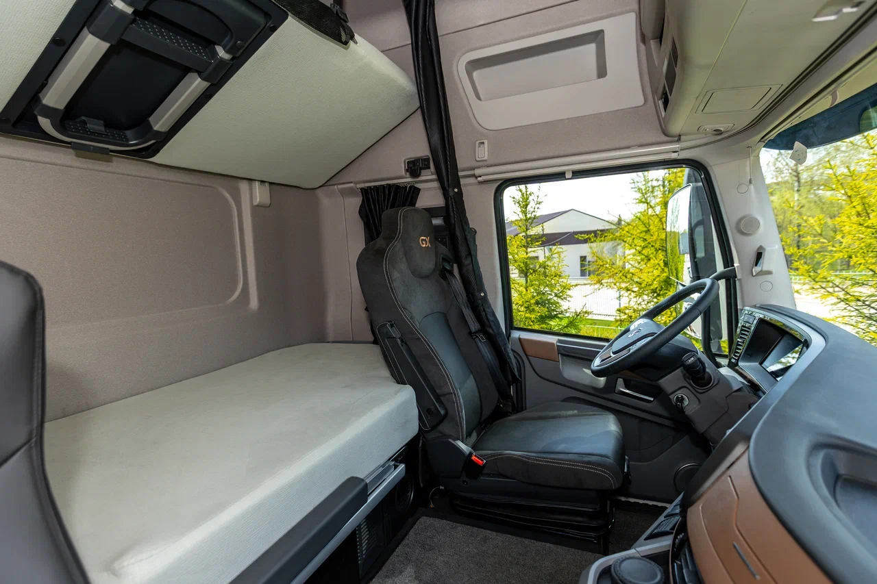 В Кирове стартовали продажи обновленного тягача Dongfeng GX PRO