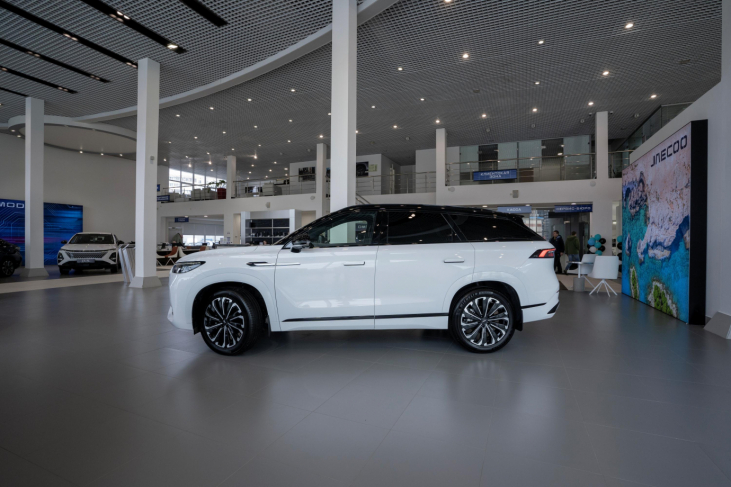 Купить Jaecoo J8 (Джейку Джи 8) в Кирове