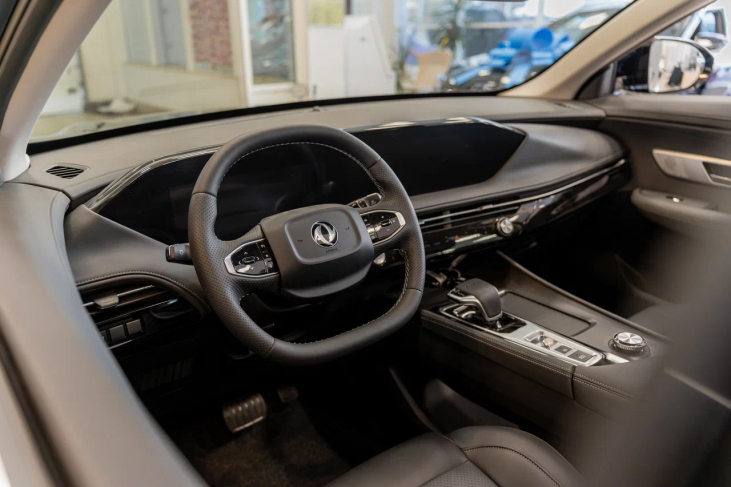 Купить Донгфенг Хьюдж (Dongfeng Huge) в Кирове