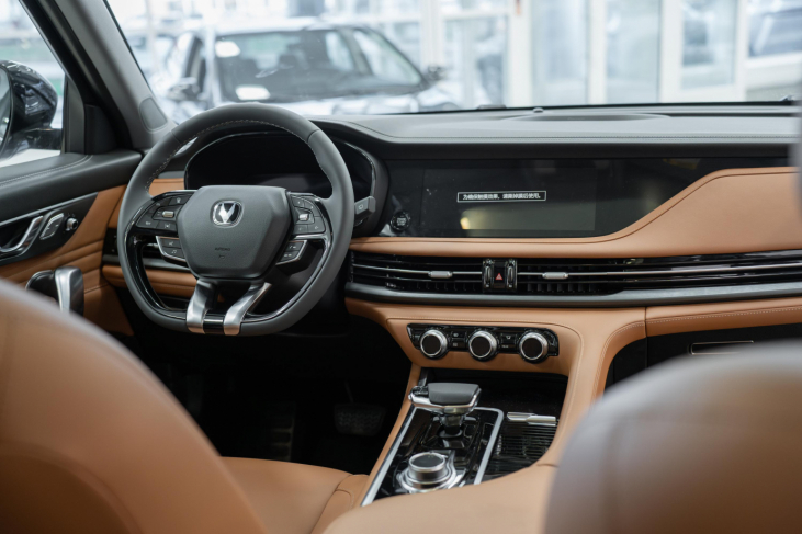 Changan CS95NEW в Кирове